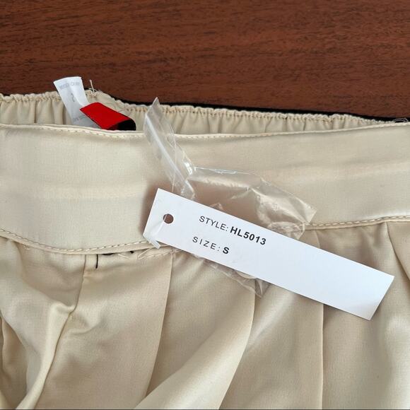 HL Lightweight Dress Pants Cream Beige Large - Picture 11 of 14